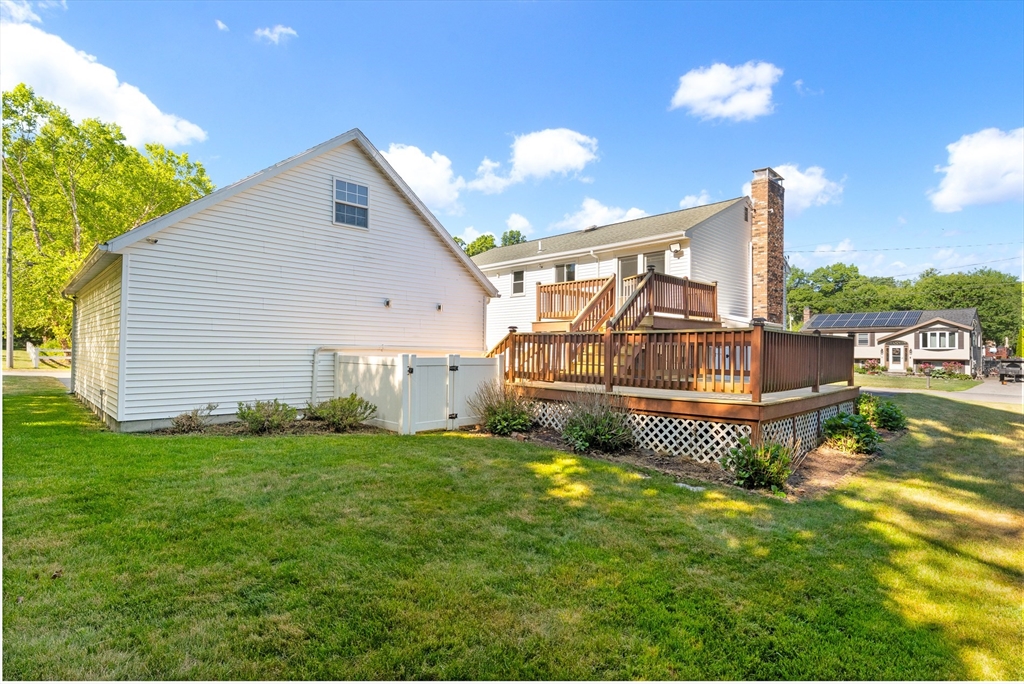 13 Oakdale St