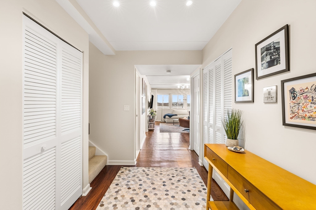 109 Water Street 404