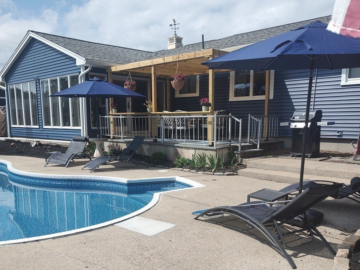 95 Caroline Ave, Somerset, MA, 95 Caroline Ave, Somerset, MA Photo #4