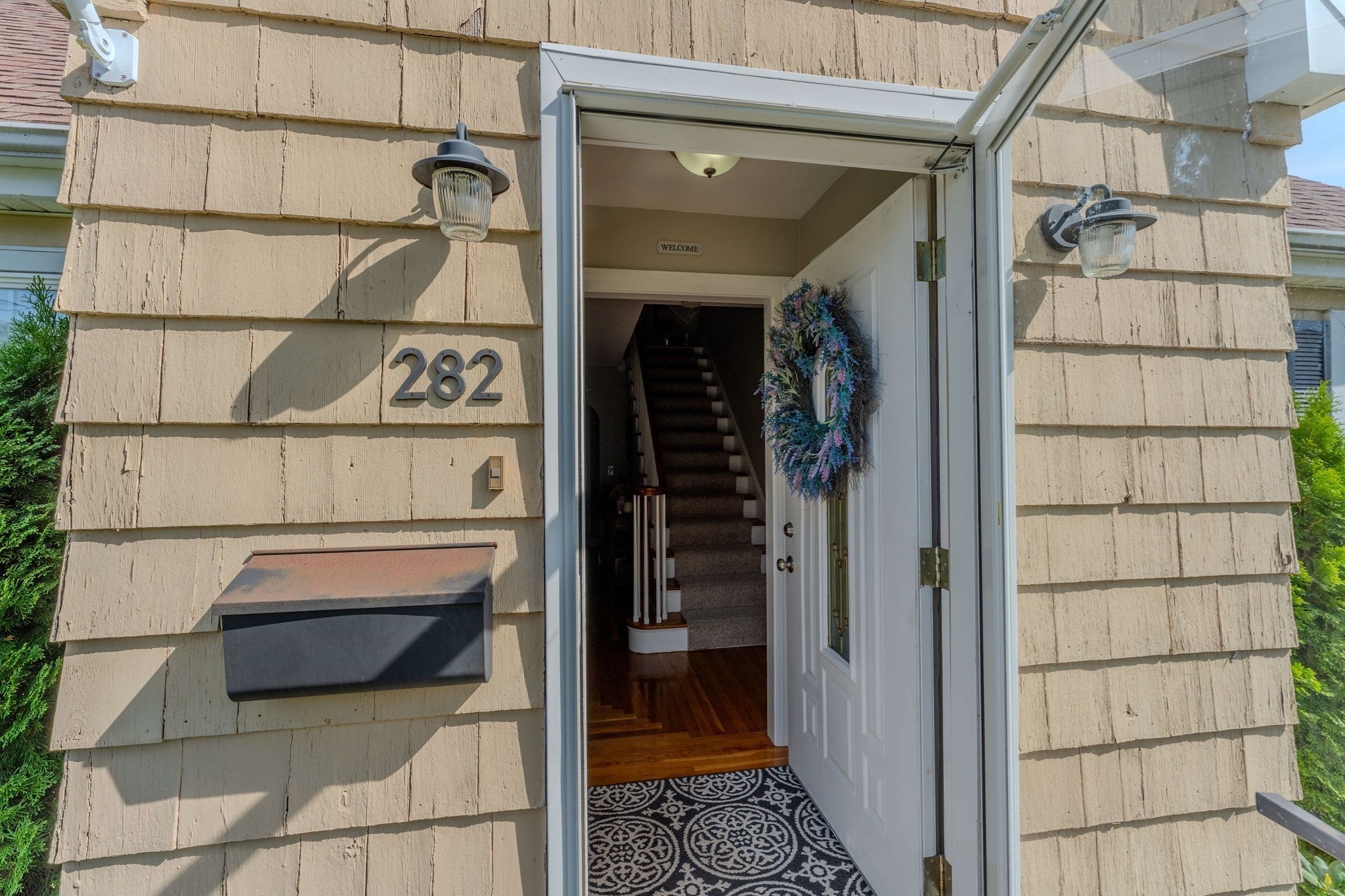 282 Longhill Ave
