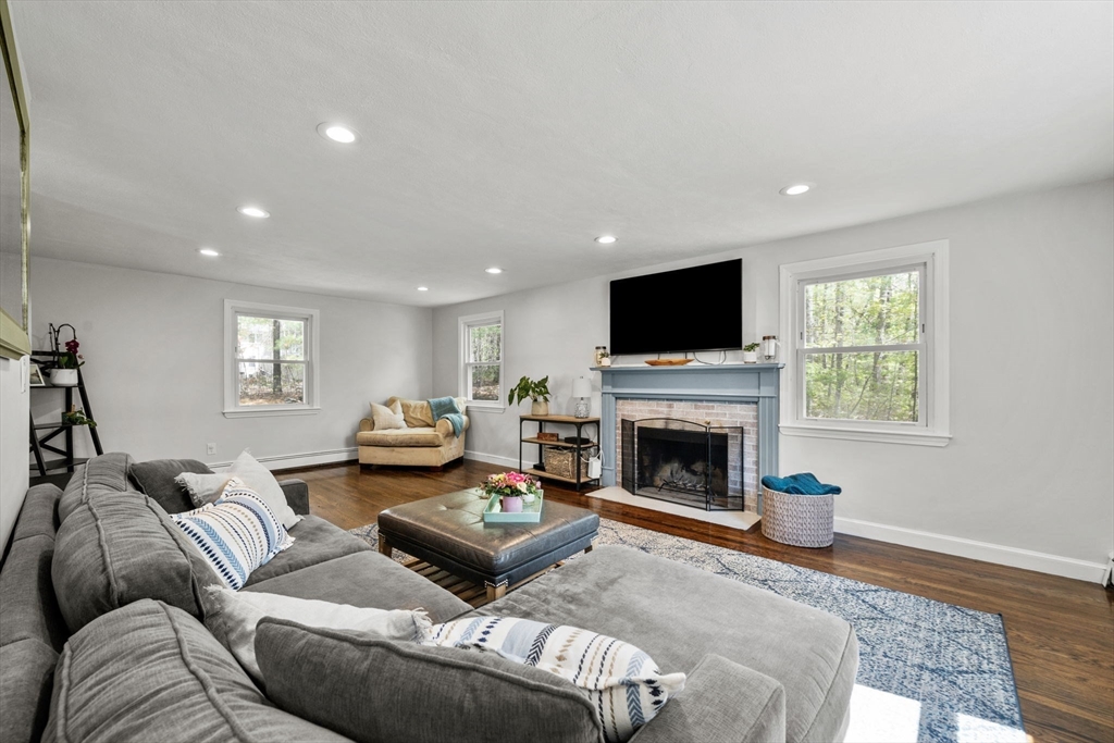 541 Flagg Hill Rd, Boxborough, MA Photo #11