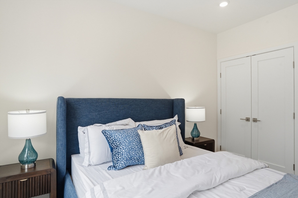 267 Old Colony Ave #511, Boston, MA Photo #22