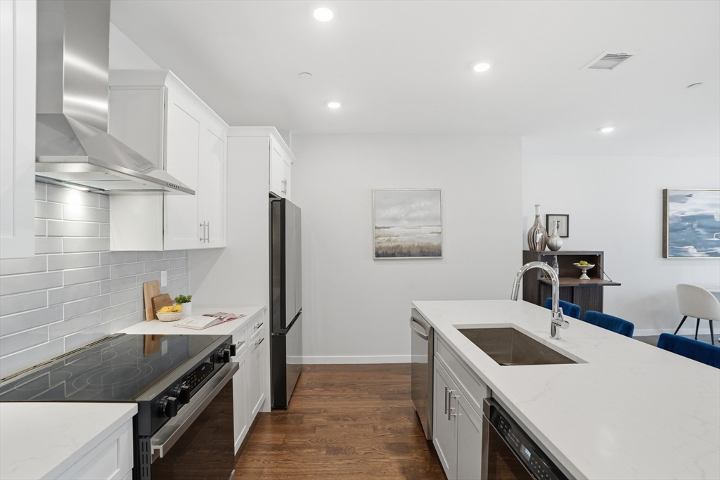267 Old Colony 511