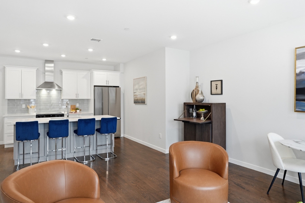 267 Old Colony Ave #511, Boston, MA Photo #7