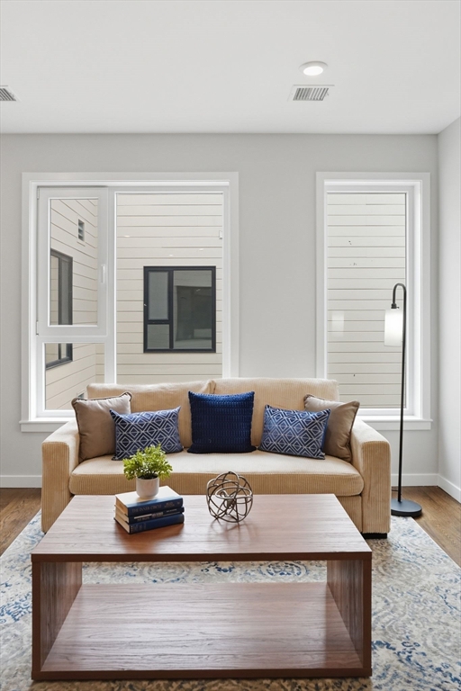 267 Old Colony Ave #511, Boston, MA Photo #17