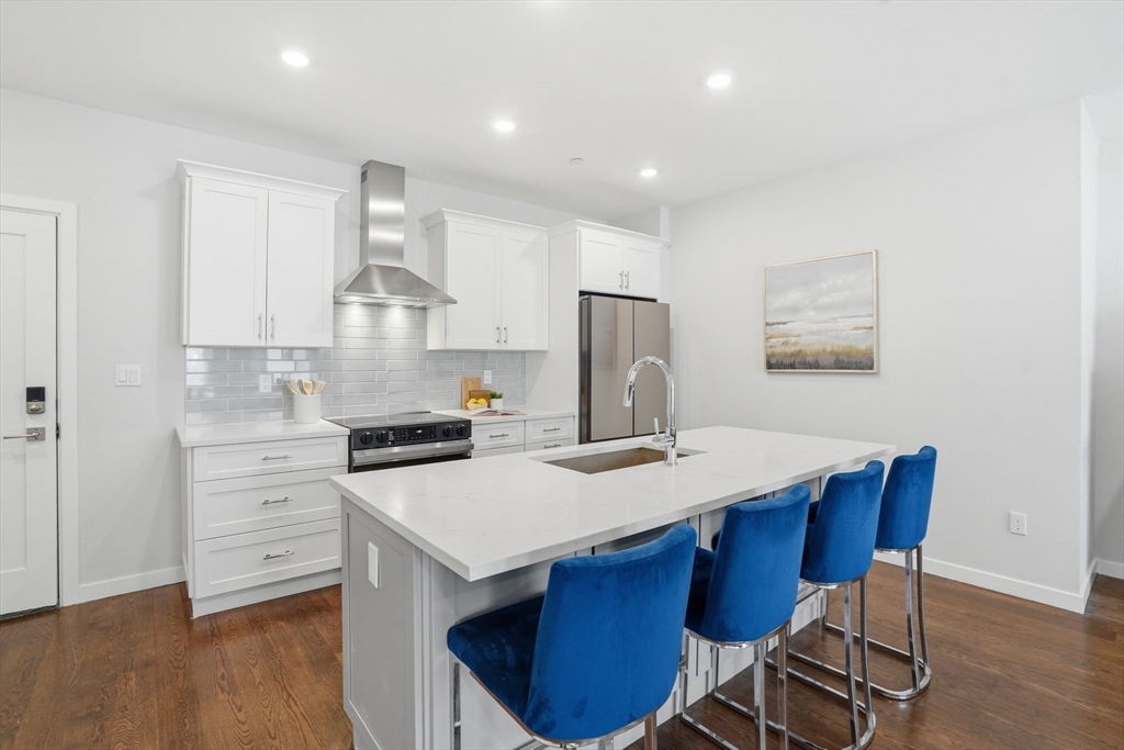 267 Old Colony Ave #511, Boston, MA Photo #1