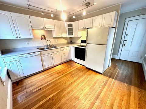 6 Grant St 2 Natick MA 01760