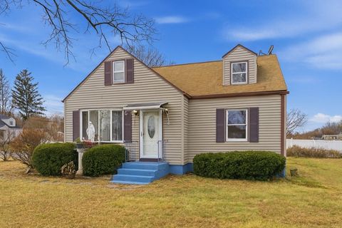 Photo of 41 Susan Ave, South Hadley, MA 01075 (MLS # 73461510)