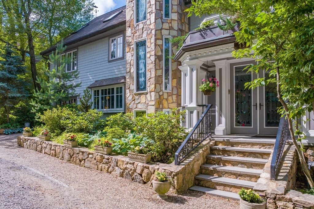 45 Parley Ave