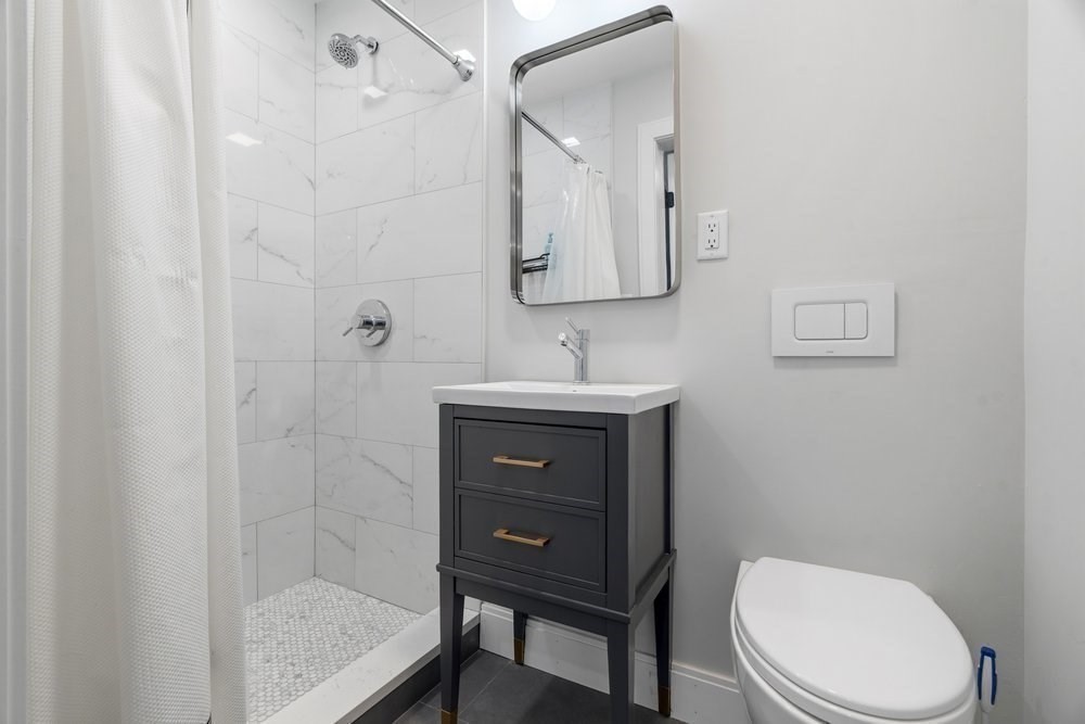 1721 Centre St 304 R, Boston, MA Photo #25