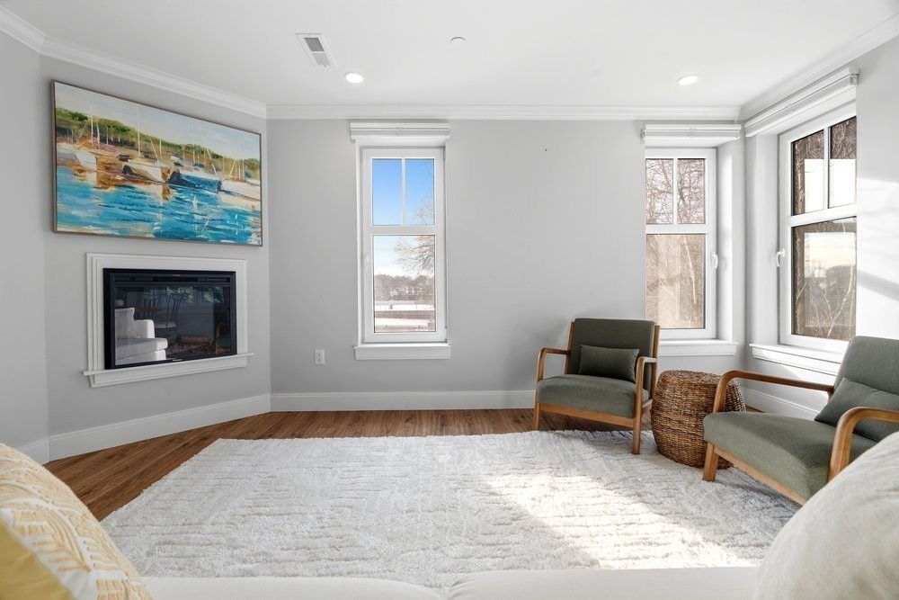 1721 Centre St 304 R, Boston, MA Photo #6