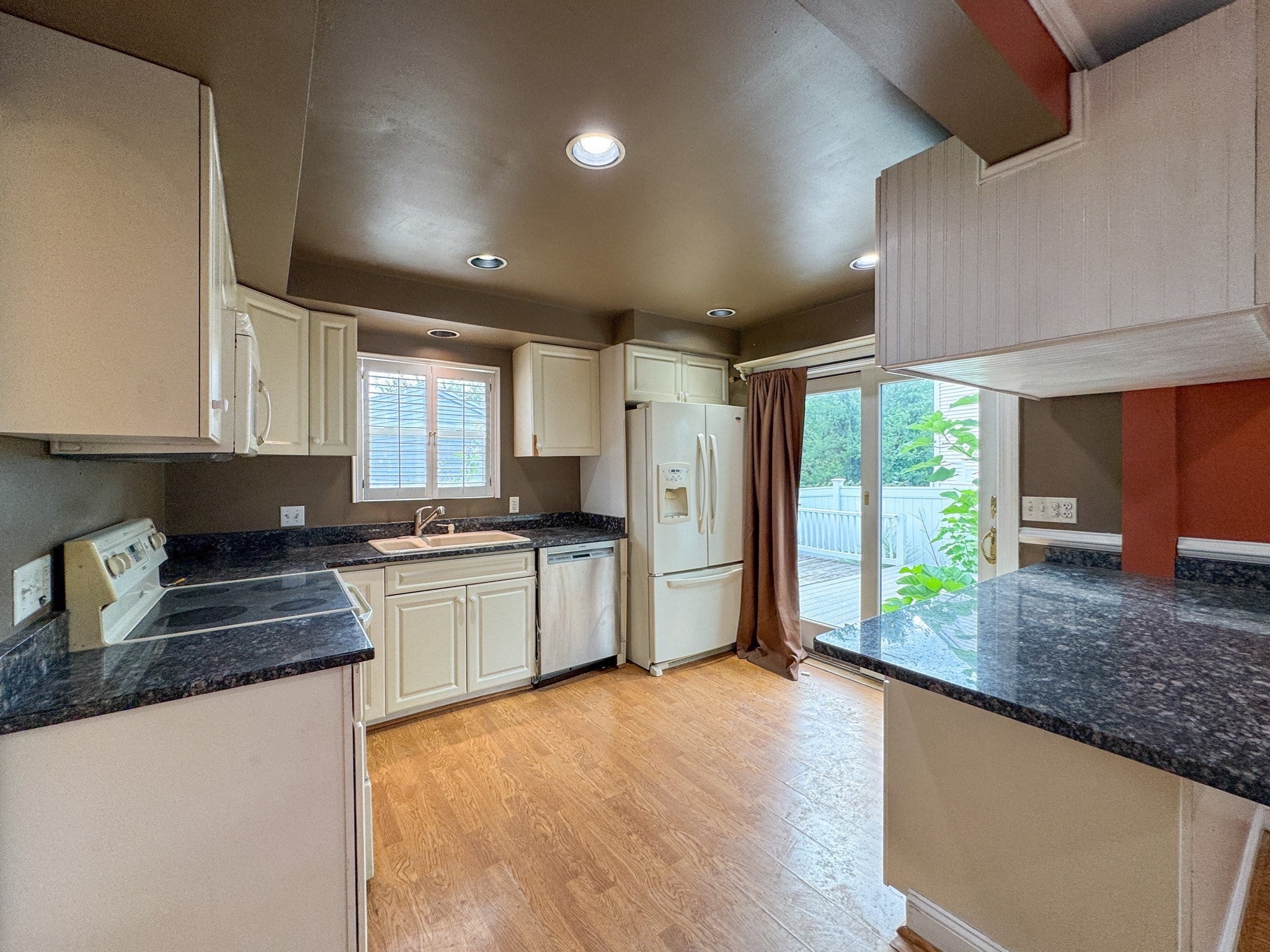 116 Leedham St, Attleboro, MA Photo #7