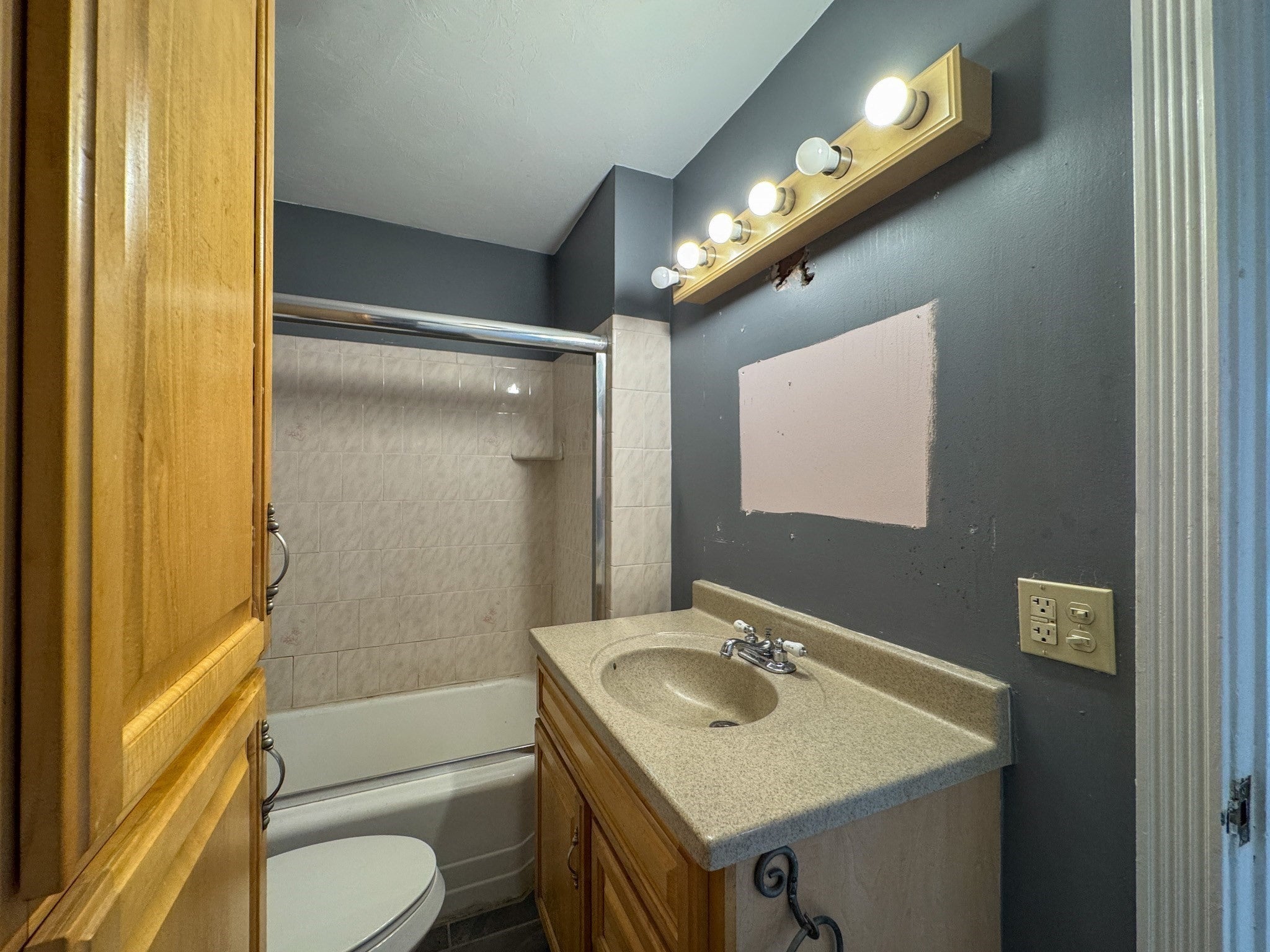 116 Leedham St, Attleboro, MA Photo #16