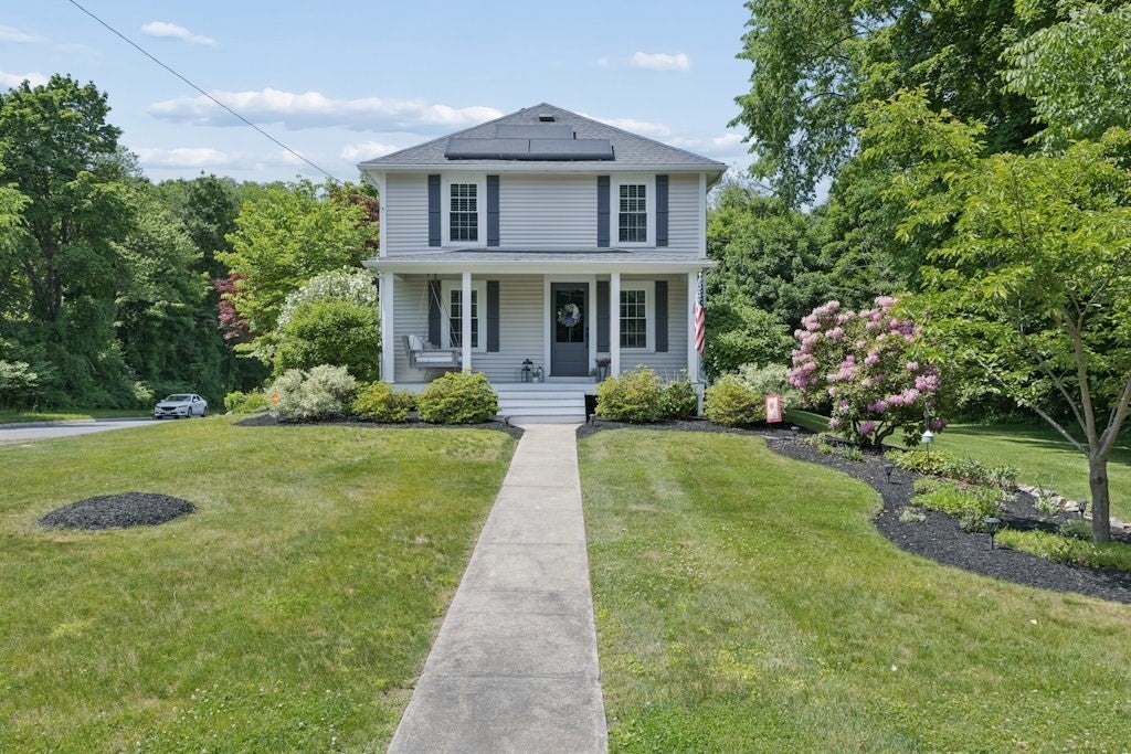 2 Sterling Court