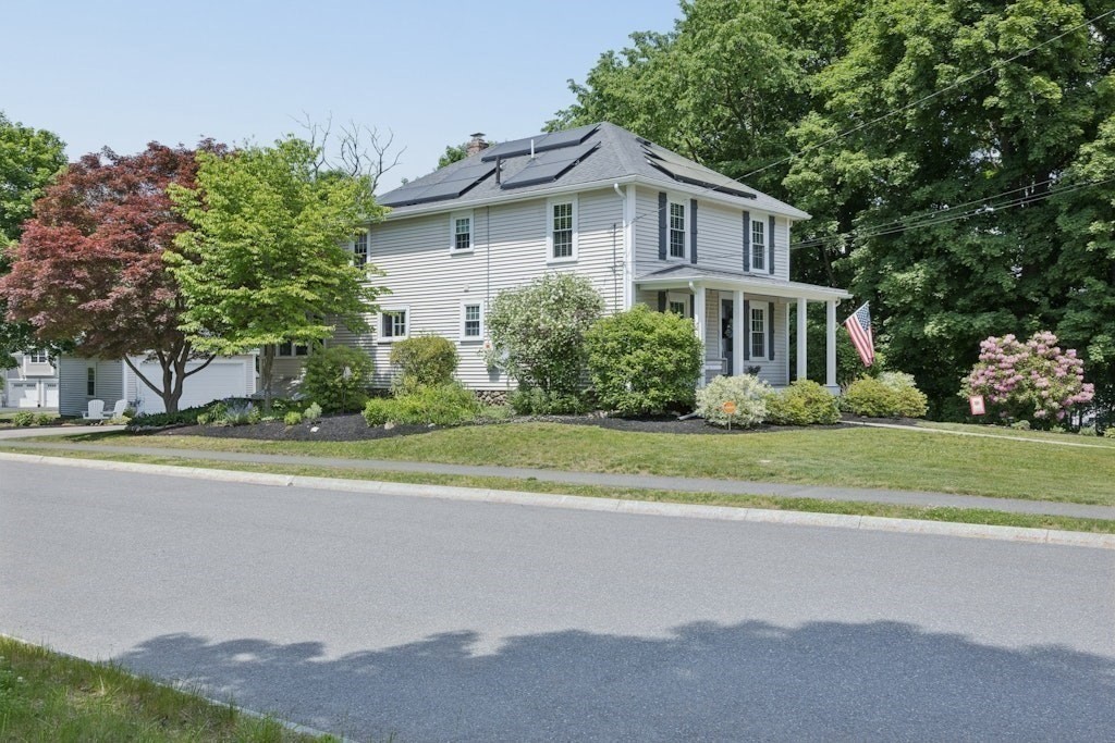 2 Sterling Court