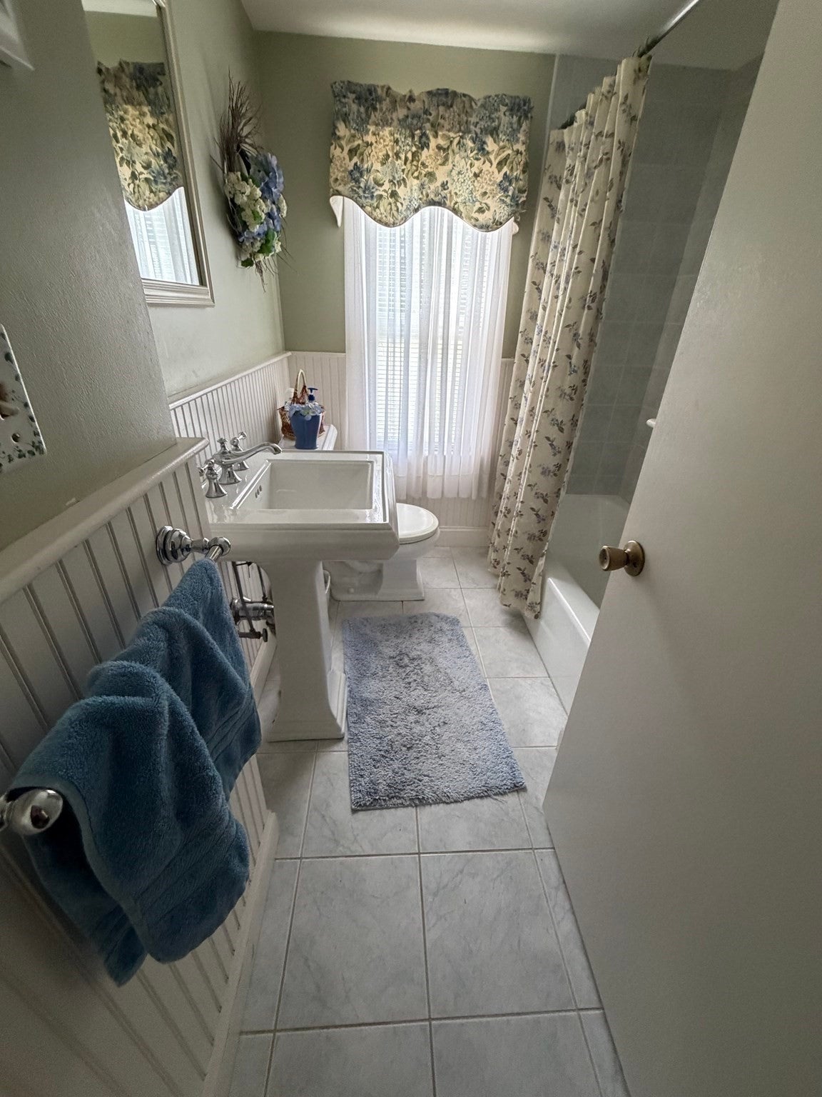 211 Alger St, Brockton, MA Photo #25