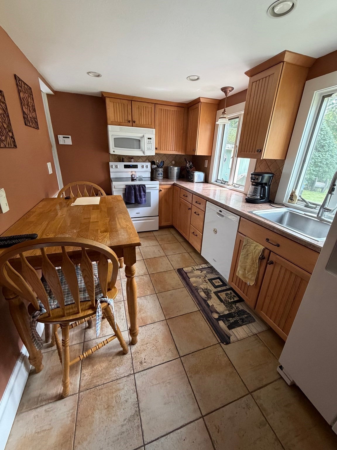 211 Alger St, Brockton, MA Photo #5