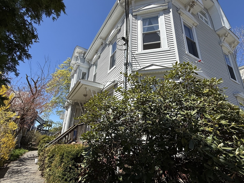 7-9 Clinton St 2