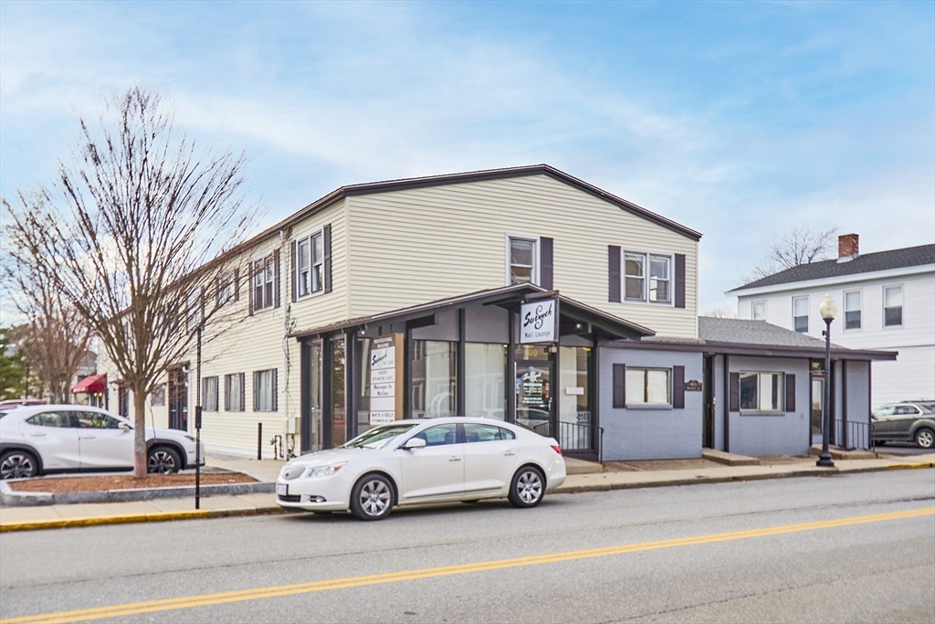 94-104 N Main St