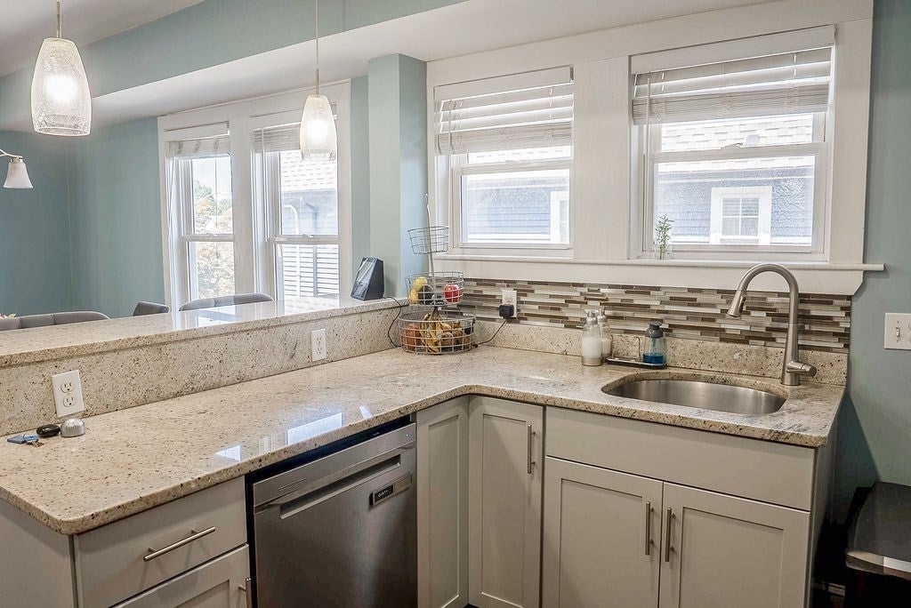 26-28 Quincy St #26, Watertown, MA, 26-28 Quincy St #26, Watertown, MA Photo #13