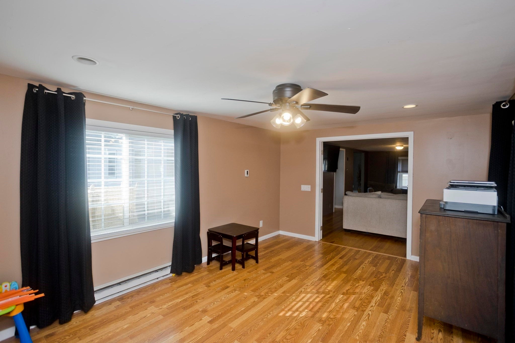 107 Parenteau Dr, Chicopee, MA, 107 Parenteau Dr, Chicopee, MA Photo #17