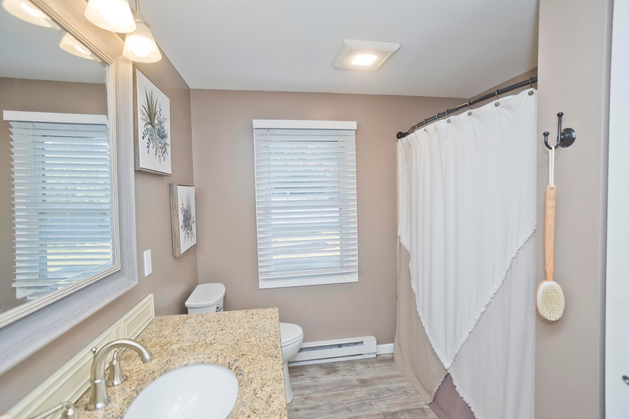 107 Parenteau Dr, Chicopee, MA, 107 Parenteau Dr, Chicopee, MA Photo #26