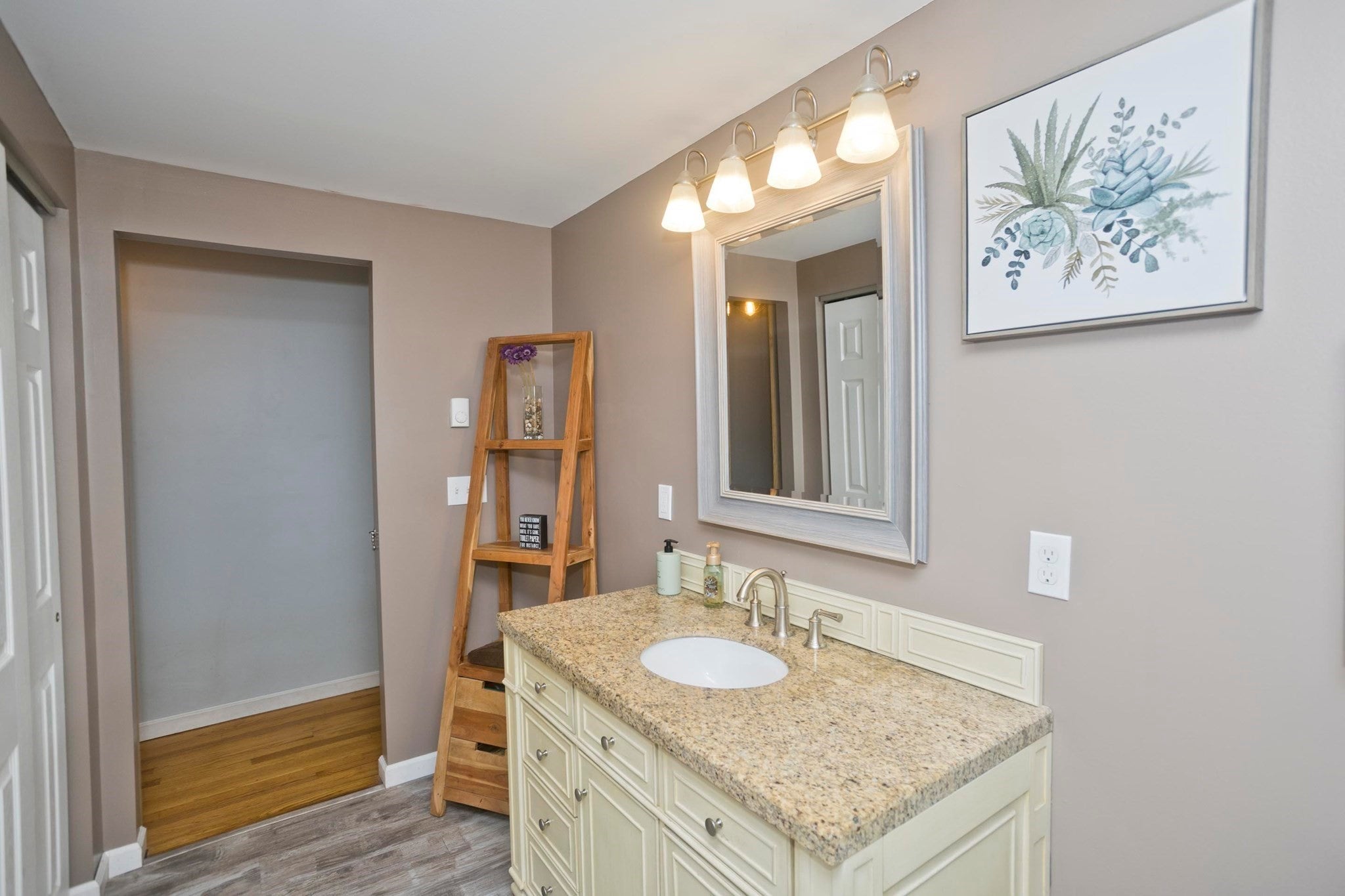 107 Parenteau Dr, Chicopee, MA, 107 Parenteau Dr, Chicopee, MA Photo #28
