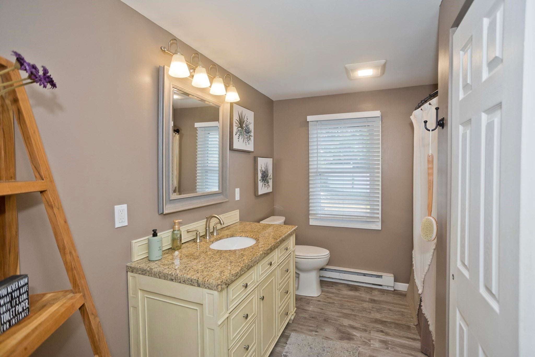 107 Parenteau Dr, Chicopee, MA, 107 Parenteau Dr, Chicopee, MA Photo #27