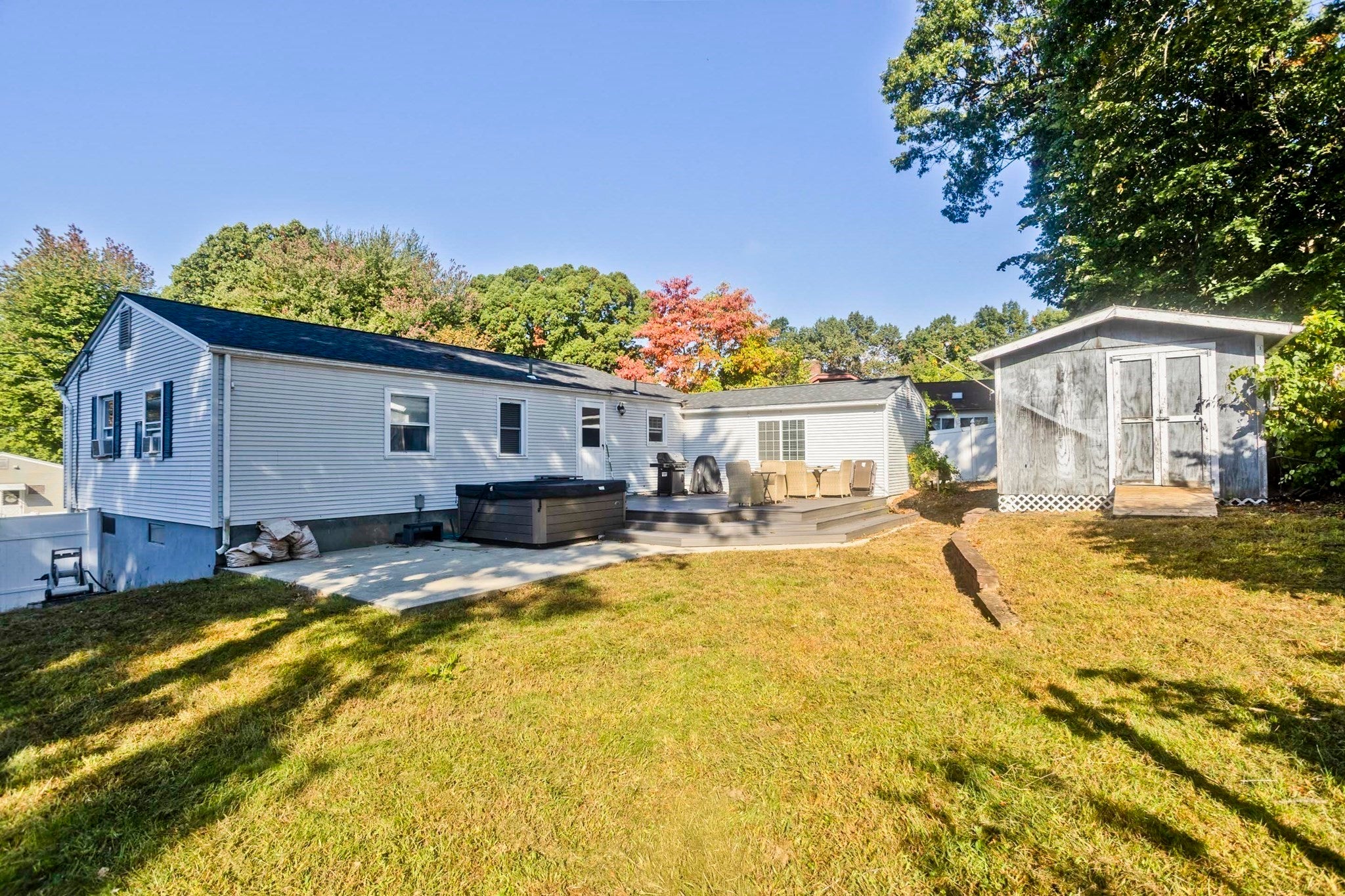 107 Parenteau Dr, Chicopee, MA, 107 Parenteau Dr, Chicopee, MA Photo #38