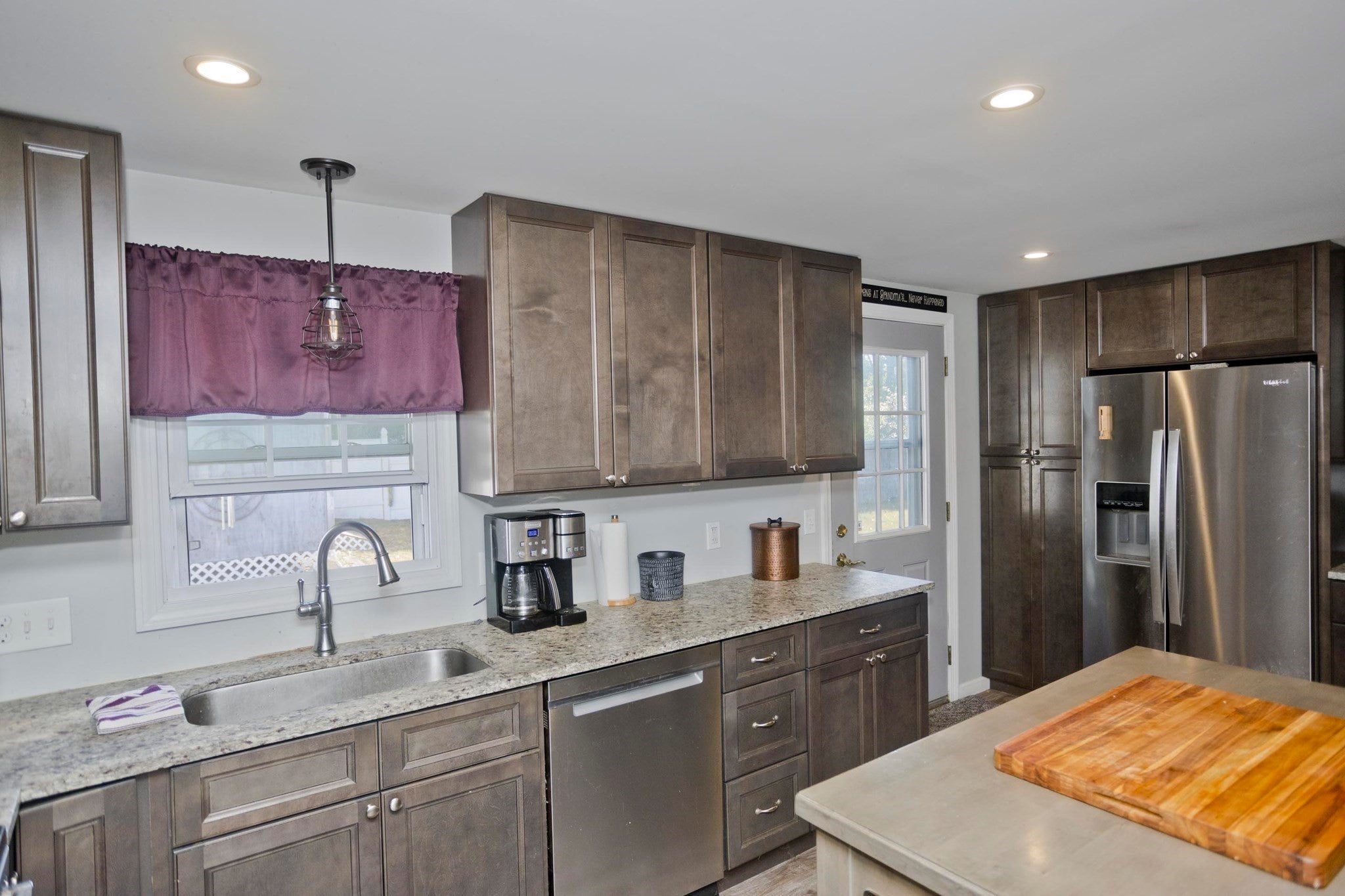 107 Parenteau Dr, Chicopee, MA, 107 Parenteau Dr, Chicopee, MA Photo #16