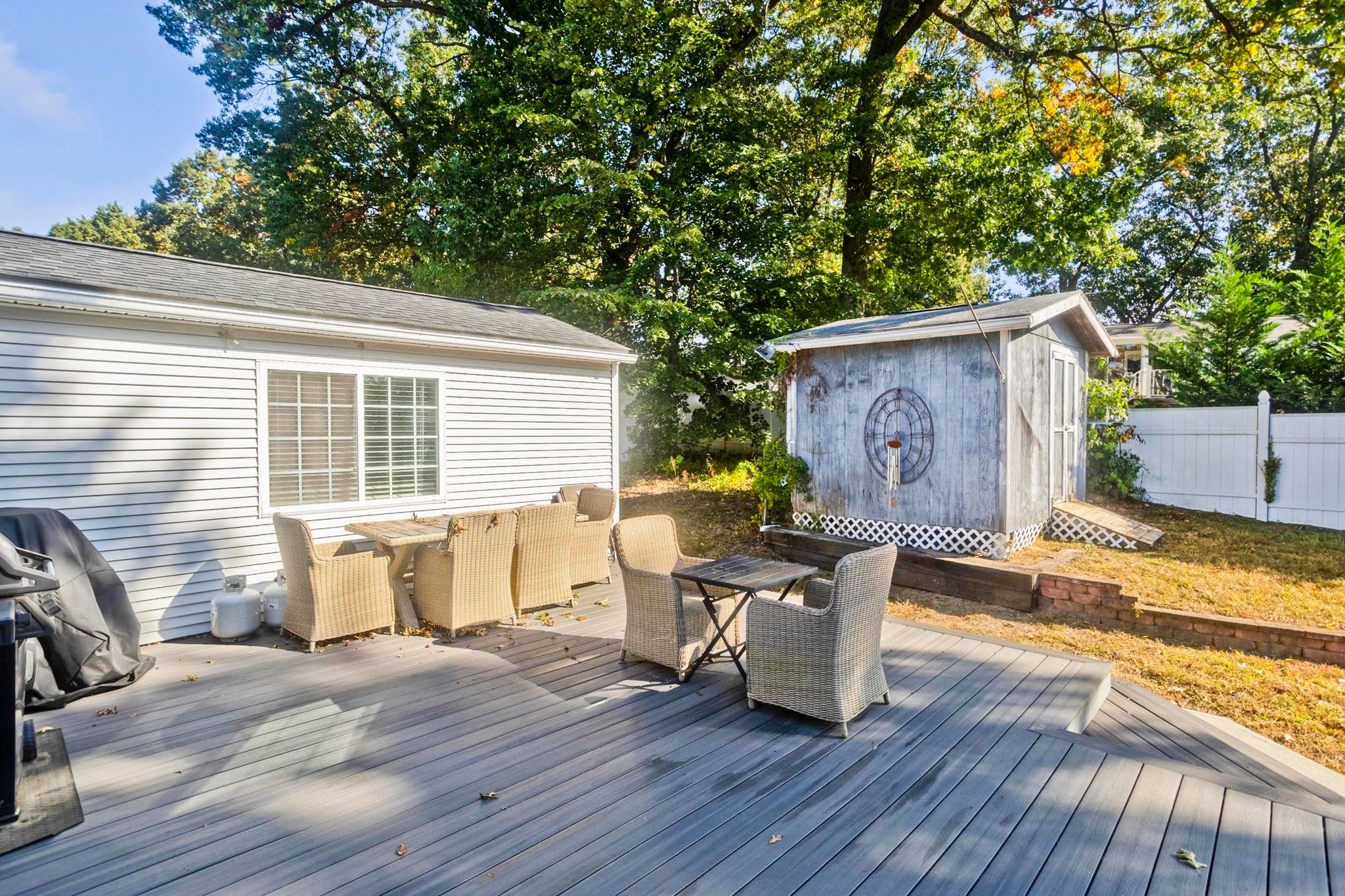 107 Parenteau Dr, Chicopee, MA, 107 Parenteau Dr, Chicopee, MA Photo #33