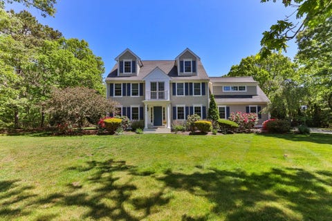 Photo of 1 Anthonys Way, Mashpee, MA 02649 (MLS # 73490200)