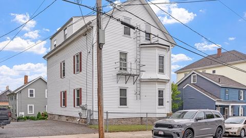 160-162 Rockland Street Fall River MA 02724
