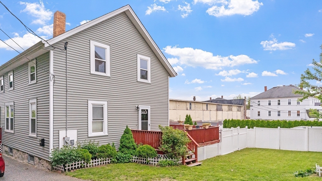 160-162 Rockland Street