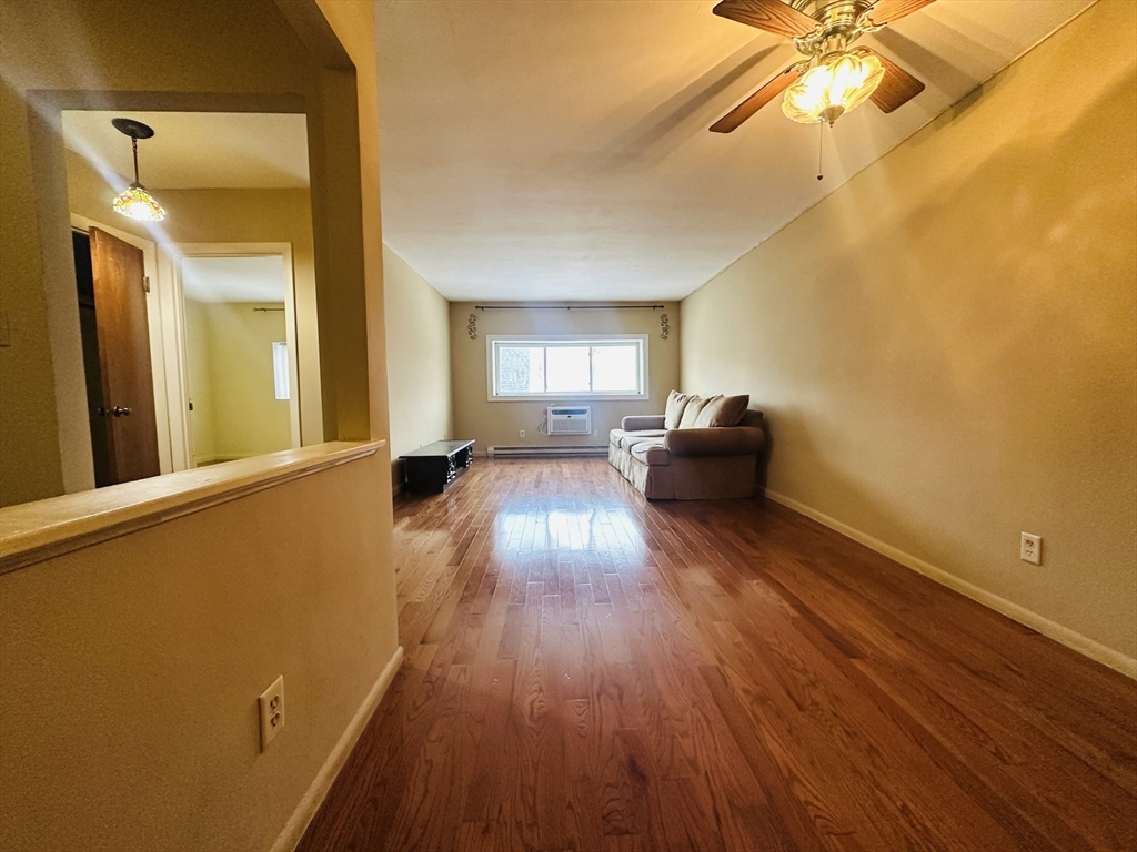 624 Hyde Park Ave C3