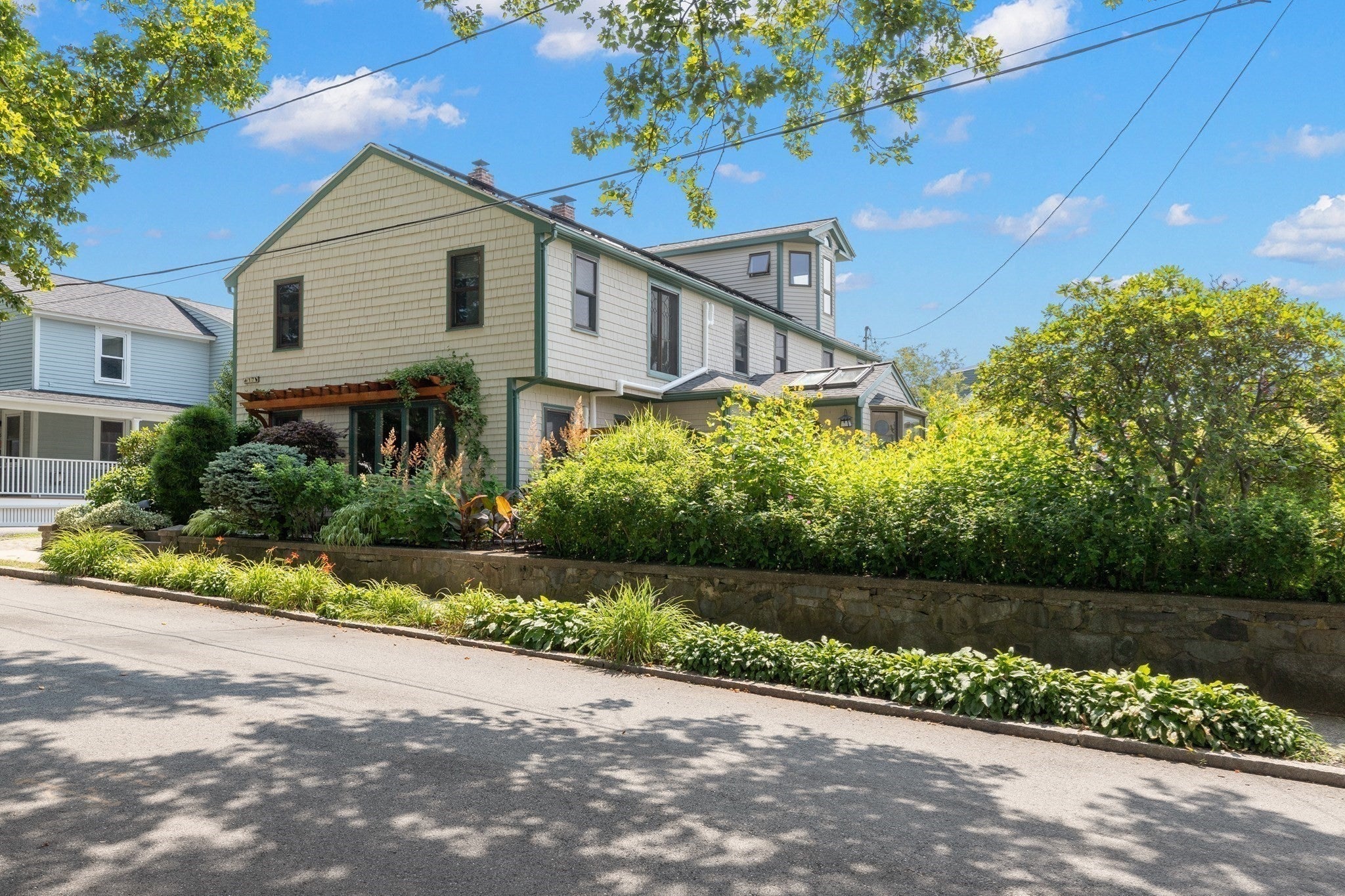 17 Sutton Ave, Salem, MA, 17 Sutton Ave, Salem, MA Photo #5