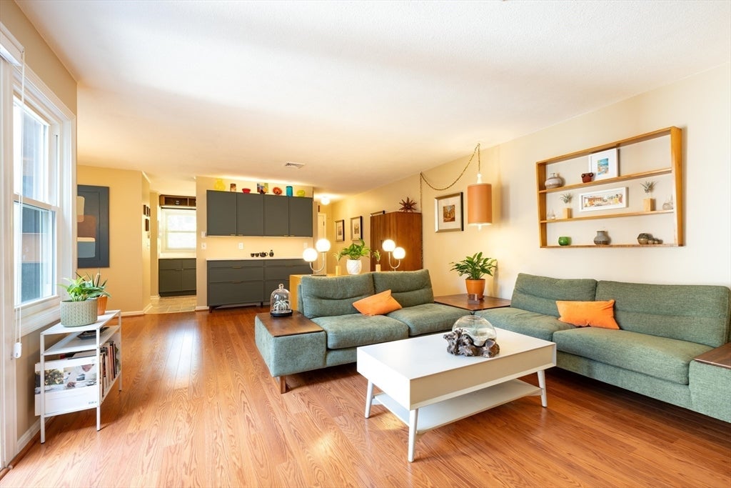 808 Fairway Ave #808, Montague, MA Photo #10