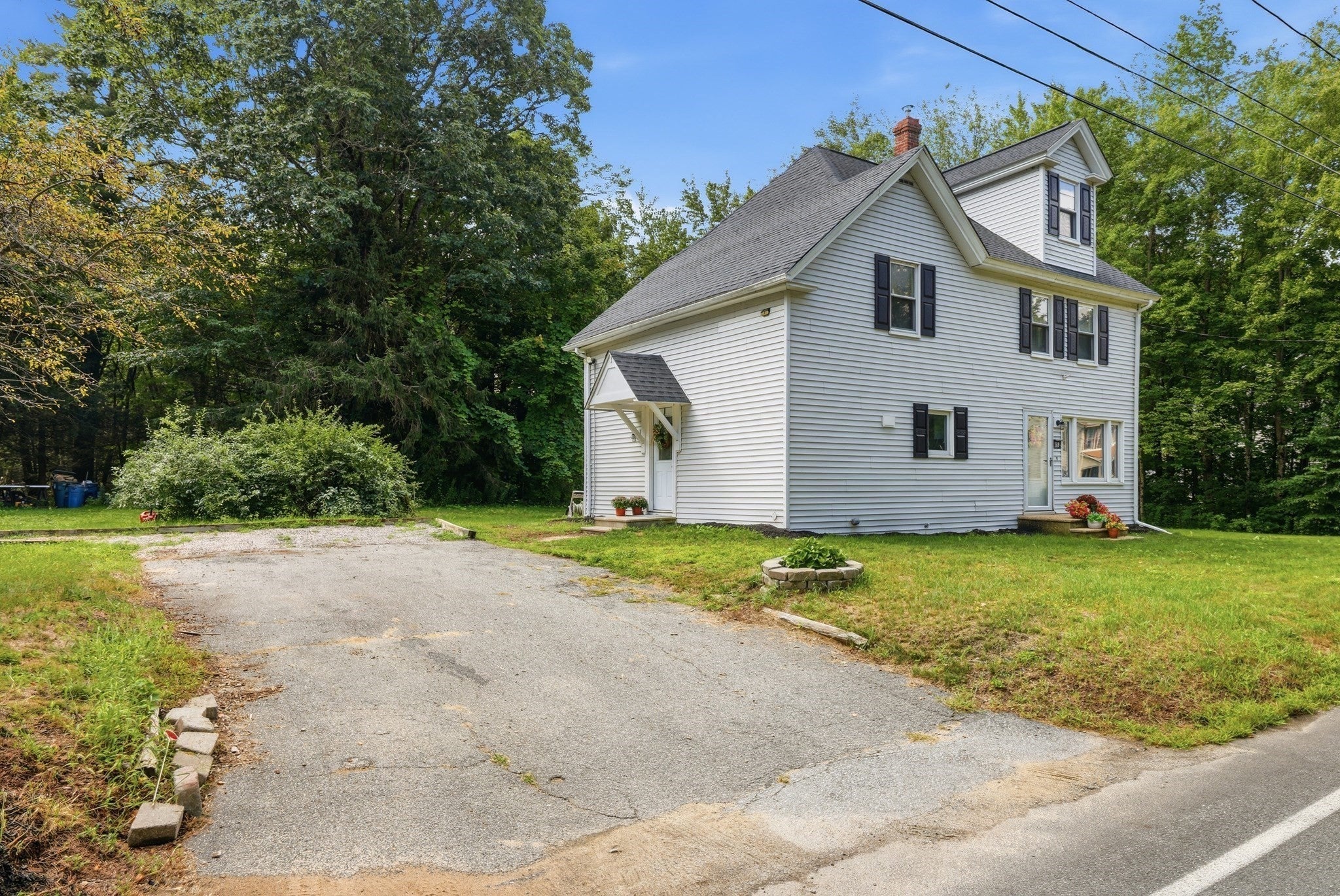 169 Quinapoxet St
