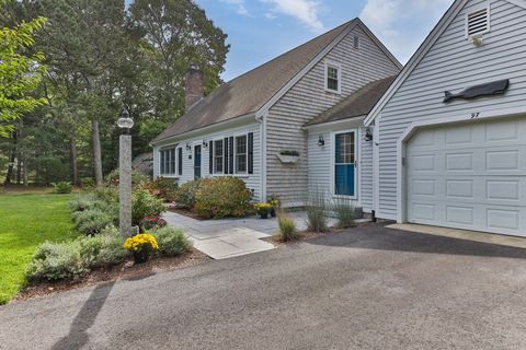 97 Roosevelt Rd Barnstable MA 02635