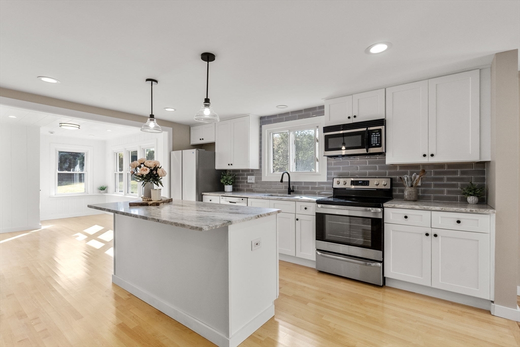 339 Haydenville Rd