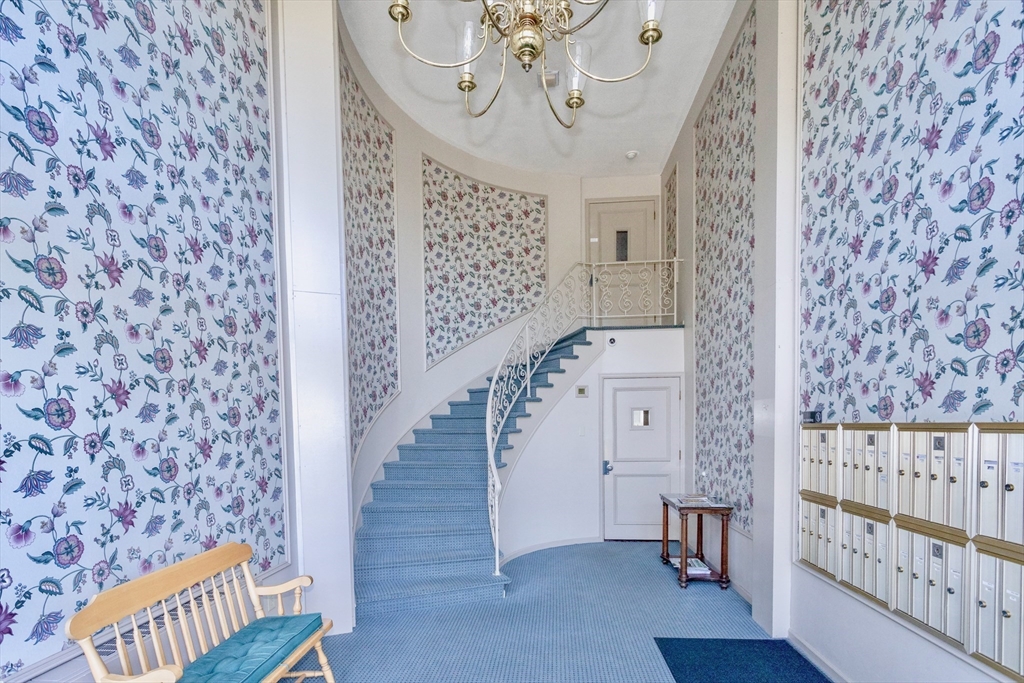 324 Russell Road 204