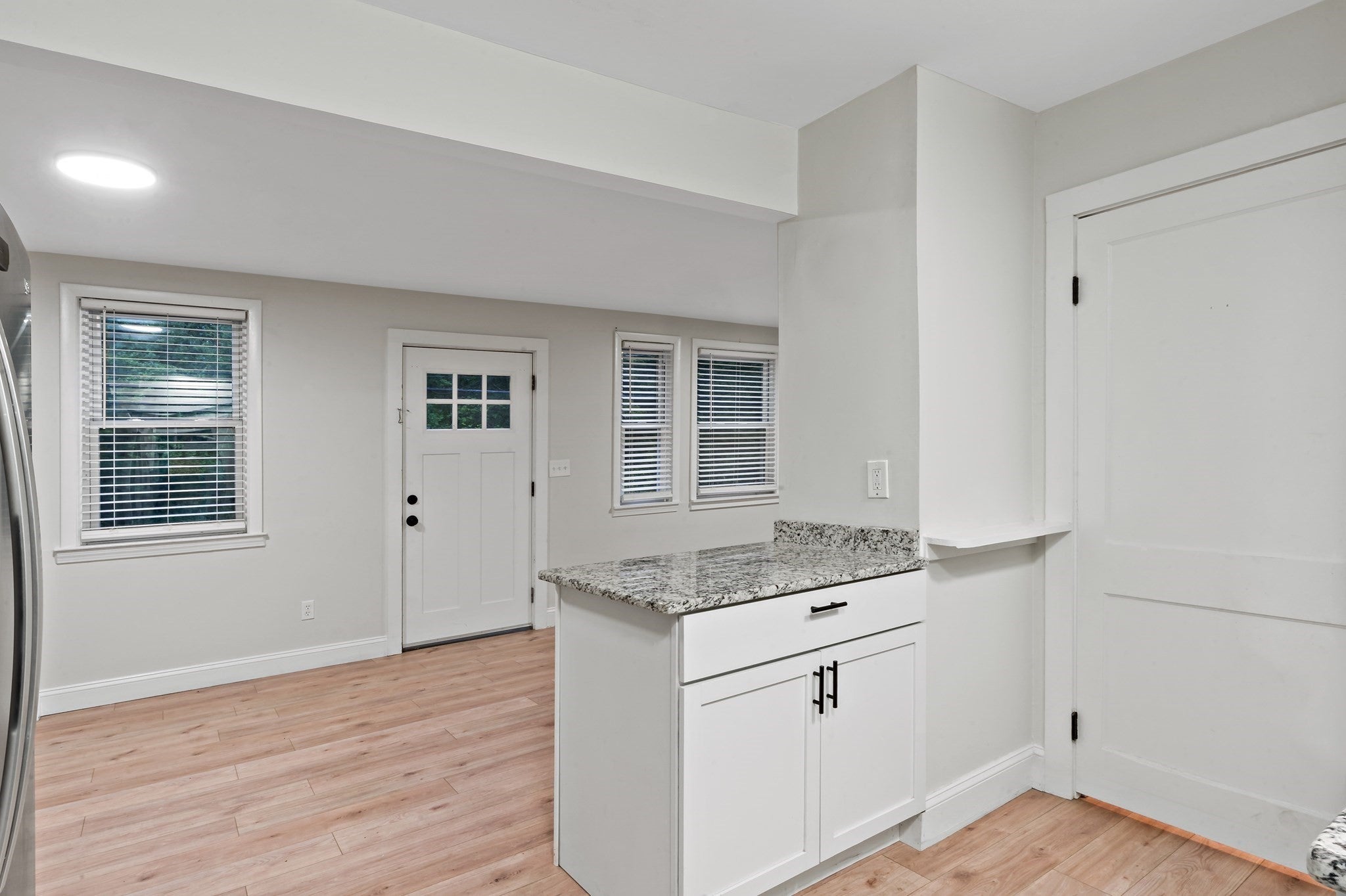 311 Winthrop Street, Rehoboth, MA Photo #8