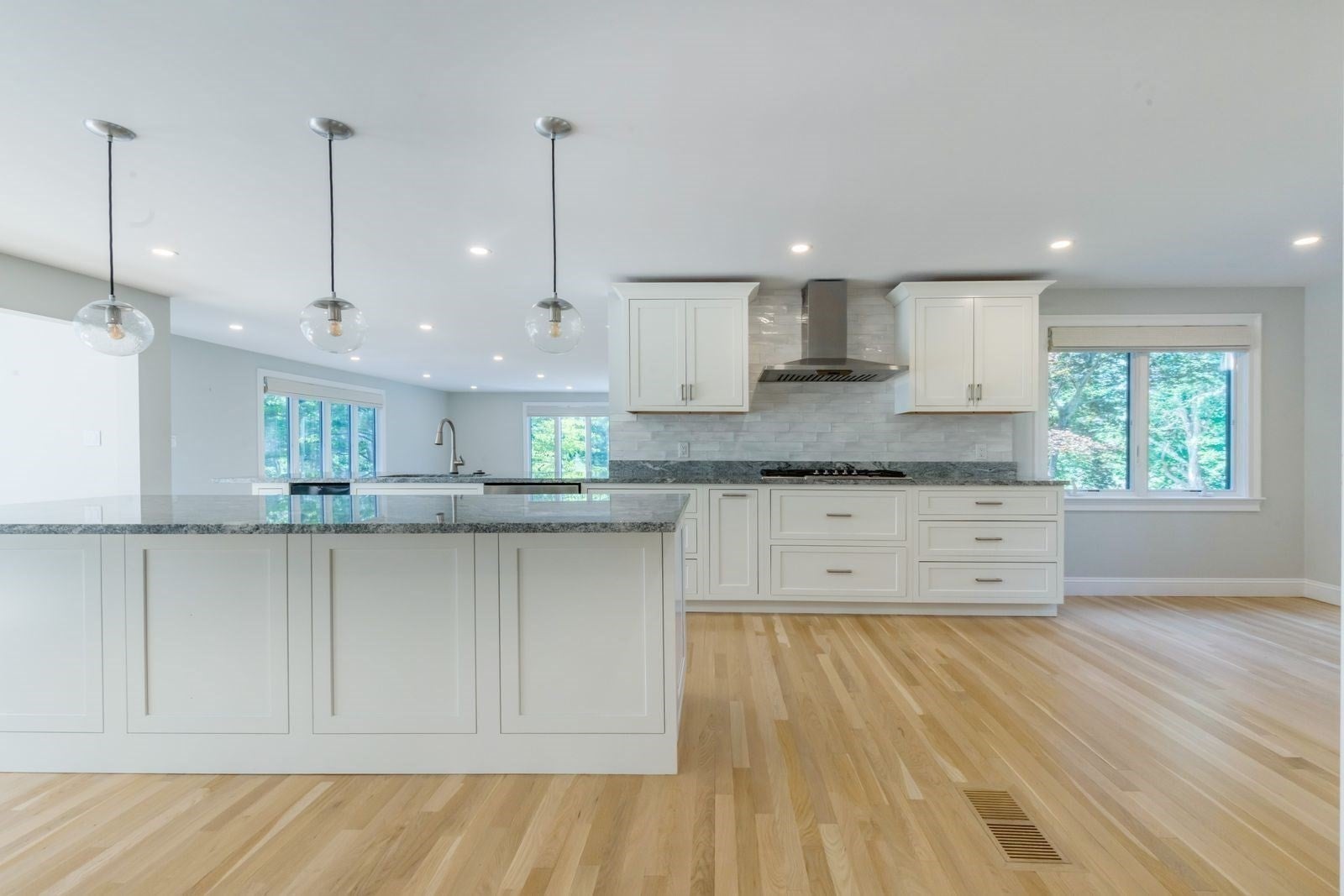 18 Marscot Way, Plymouth, MA, 18 Marscot Way, Plymouth, MA Photo #7