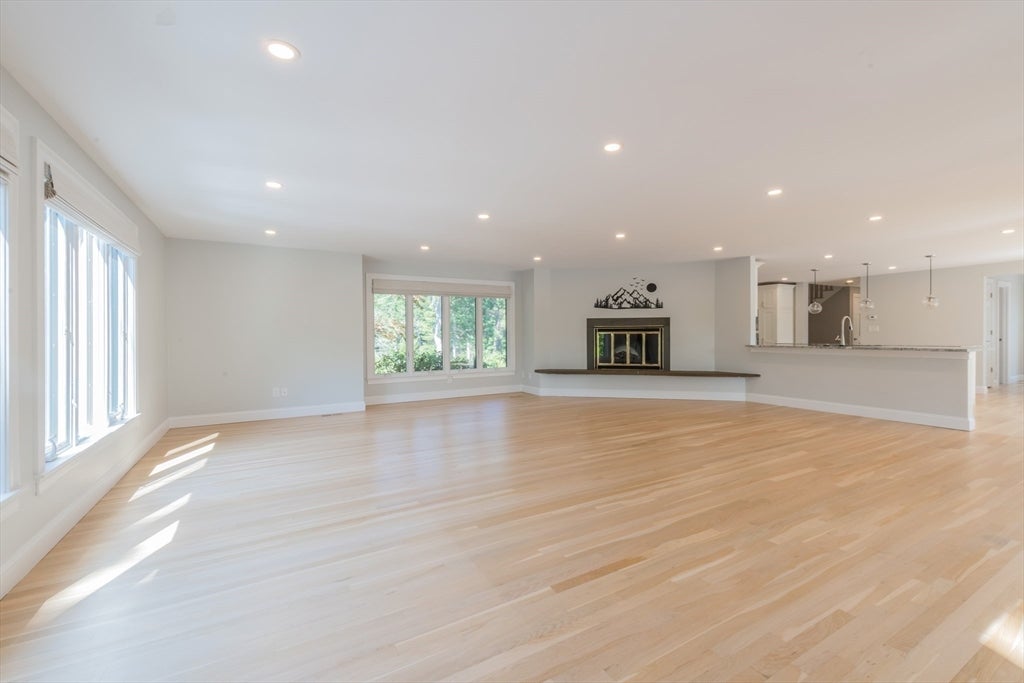18 Marscot Way, Plymouth, MA Photo #15
