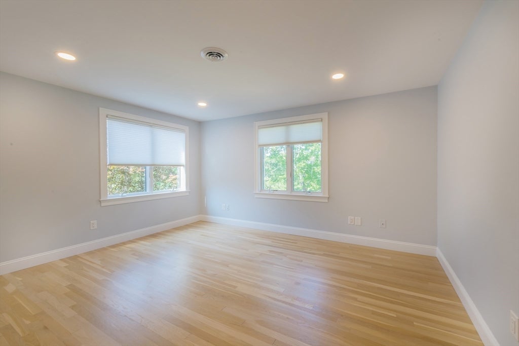 18 Marscot Way, Plymouth, MA Photo #32