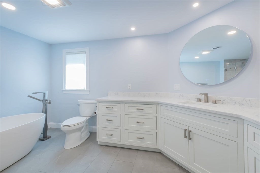 18 Marscot Way, Plymouth, MA Photo #30