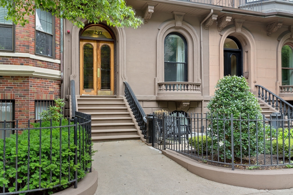 127 Beacon St # 51