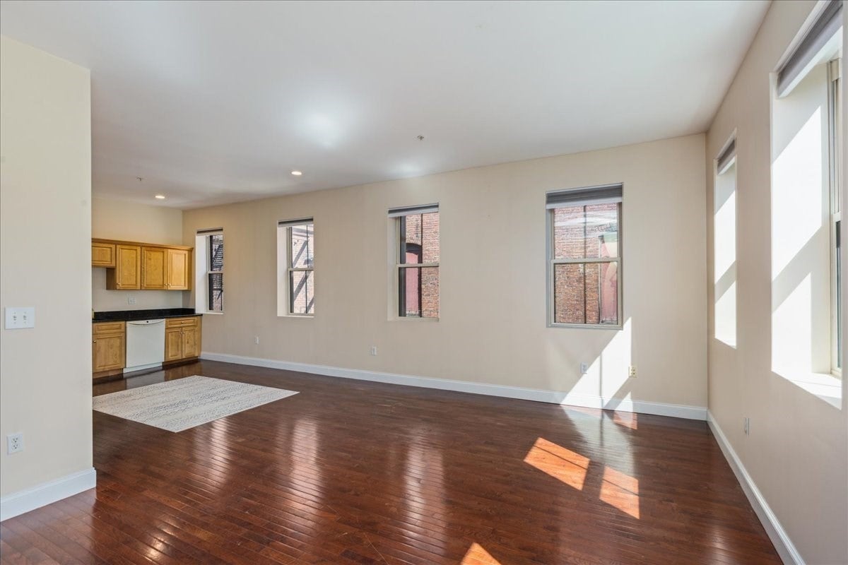 24 Washington St #301, Haverhill, MA, 24 Washington St #301, Haverhill, MA Photo #7