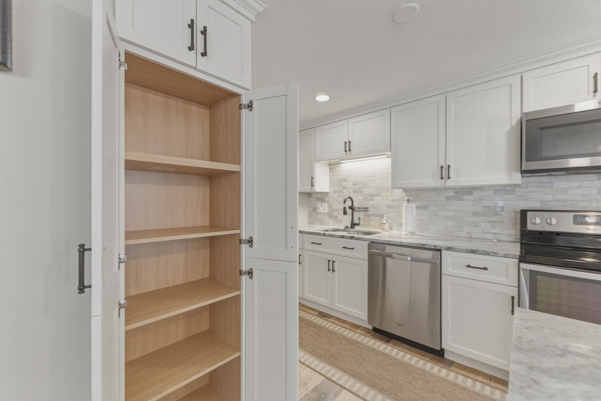402 Ridgefield Cir #D1, Clinton, MA, 402 Ridgefield Cir #D1, Clinton, MA Photo #15