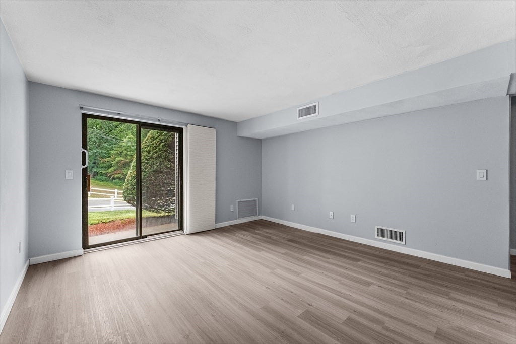 100 Cass Ave #A6, Dracut, MA, 100 Cass Ave #A6, Dracut, MA Photo #7